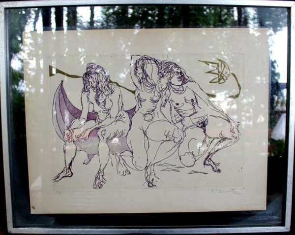 FLÁVIO DE CARVALHO (Barra Mansa, RJ, 1899 - Valinhos, SP, 1973) "Prostitutas", ponta-seca em cor sobre papel, medindo 44 cm x 57 cm, a.c.i.d., datado "1972", numerado "P.A.". No verso, etiqueta da casa "Ao Colarinho de Madeira Quadros e Molduras" de São Paulo. (Apresentando sujidades em alguns pontos) — Flavio De Carvalho