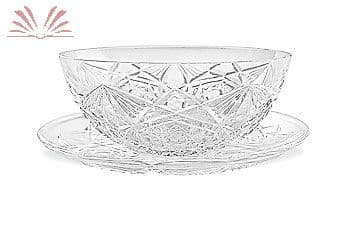 Conjunto de Oito Bowls com seus Pires e 10 Pratos — Não identificado