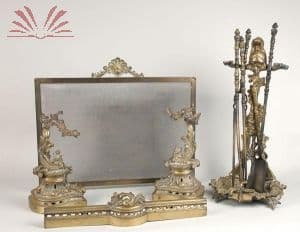 Conjunto para lareira de bronze dourado — Não identificado