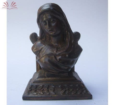 Busto de feminino de bronze — Não identificado