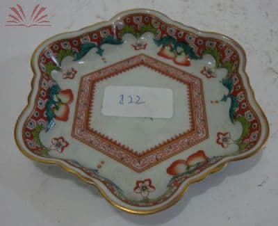 Cinzeiro em porcelana portuguesa — Não identificado