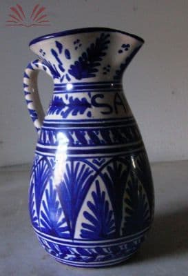 Jarro em cerâmica — Não identificado