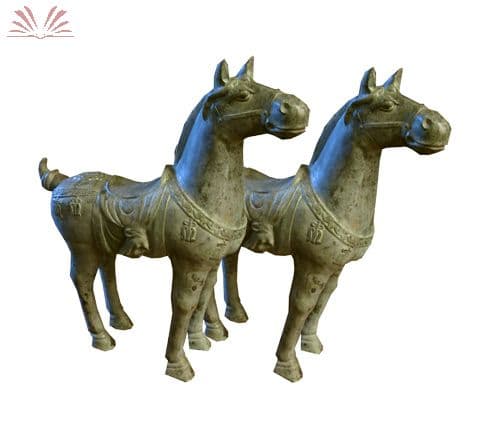 Figuras de cavalos à maneira Tang — Não identificado