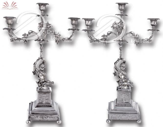 Par de candelabros, para três velas — Não identificado