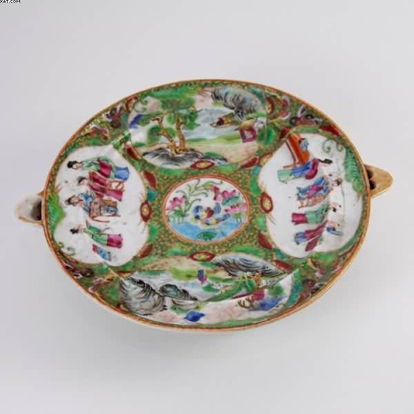 "Rechaud" de porcelana chinesa — Não identificado