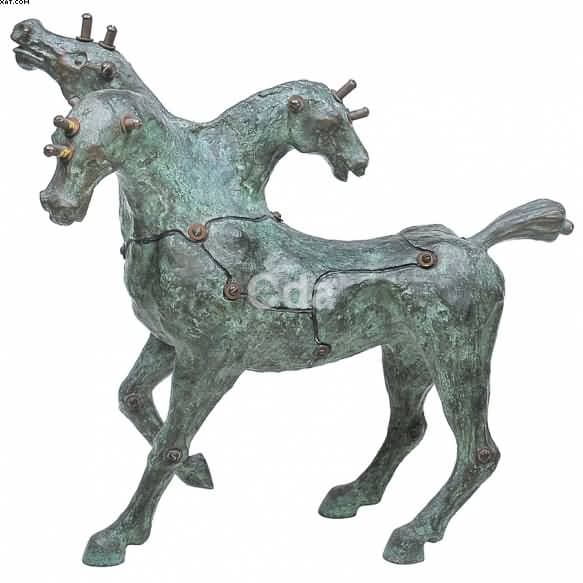 Cavalo com Três Cabeças — Domenico Serio Calabrone