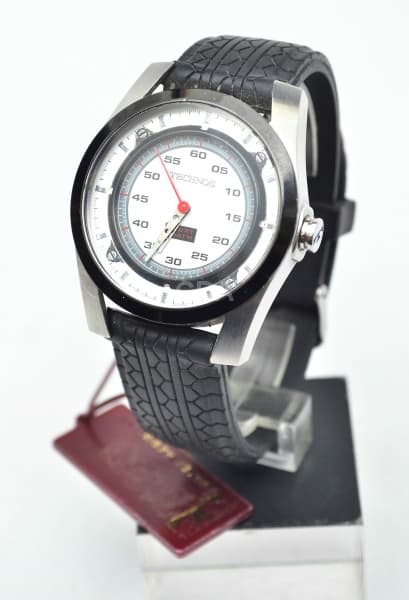 TECHNOS - Sport - Relógio de pulso masculino à quartz com caixa em aço e pulseira em borracha. Sem u — Não identificado