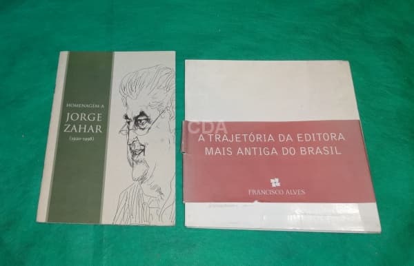 Livros (2): 1) Homenagem a Jorge Zahar (1920-1998). Rio de Janeiro: Jorge Zahar Editor, 24p. Broch. — Não identificado