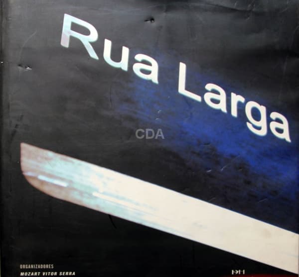 Rua Larga. Mozart Vitor Serra e Carlos Alberto Rabaça. Capa dura Ilustrado a cores. — Não identificado