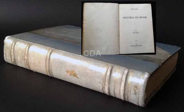 "História do Brasil", Rocha Pombo, Melhoramentos, 1956, 512p, encadernado em meio couro ligeiramente — Não identificado