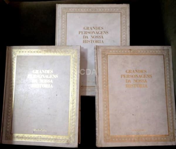 Conjunto de 3 livros Grandes personagens da nossa história - Abril Cultural - Capa dura. Aprox: 31 — Não identificado