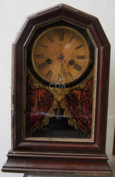 Relógio de mesa JuneHaus - 36 cm de alt., 24 de comp. 10 de prof. — Não identificado