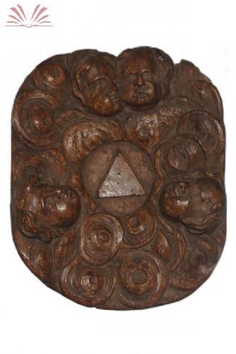 Placa de madeira encerada — Não identificado