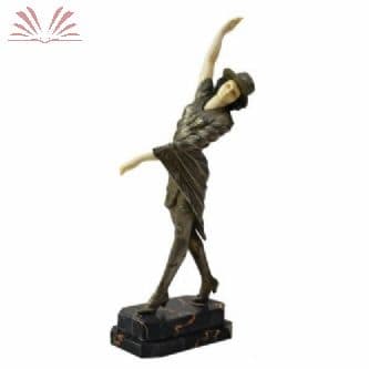 Escultura de Bronze — Não identificado