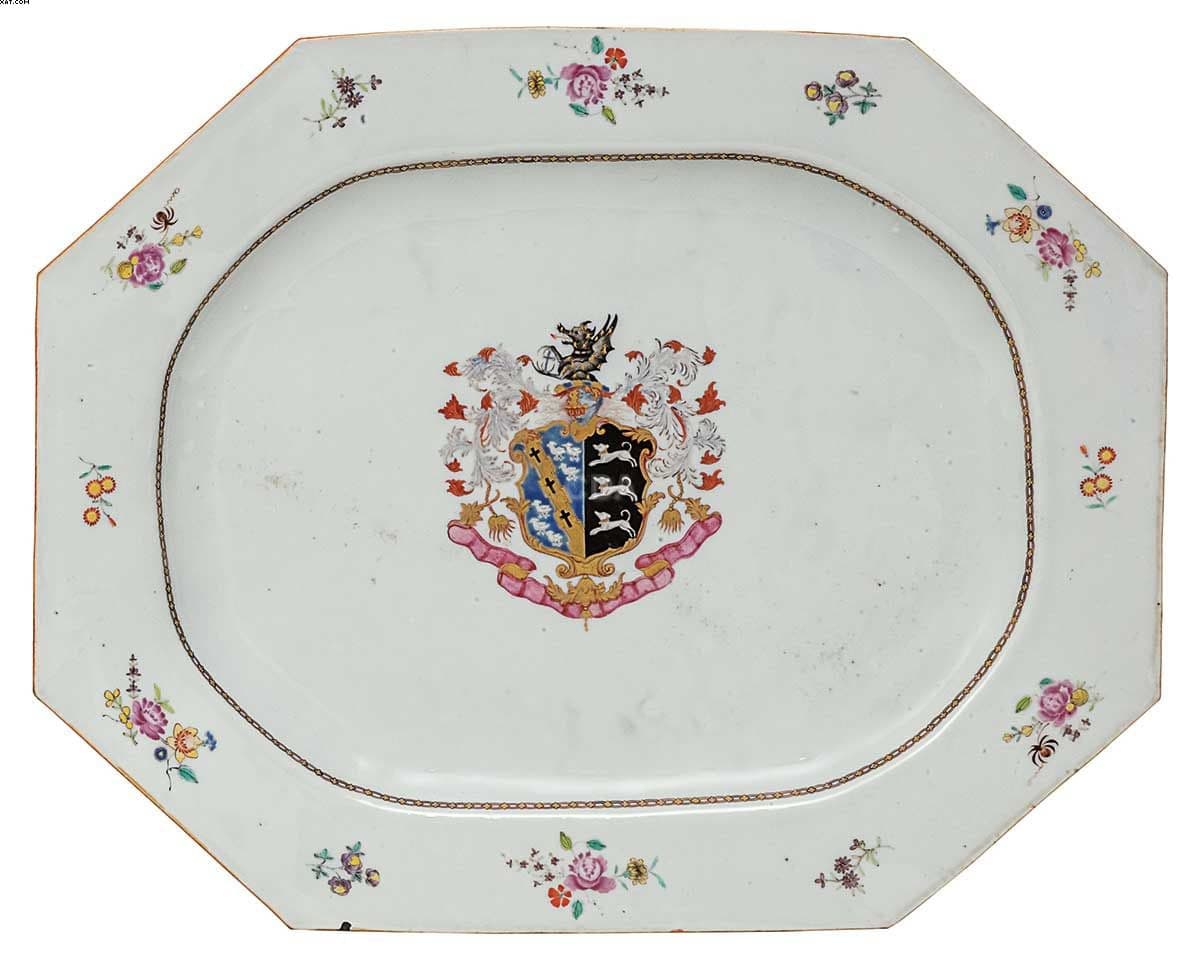 Travessa em porcelana Companhia das Índias — Não identificado, 1760