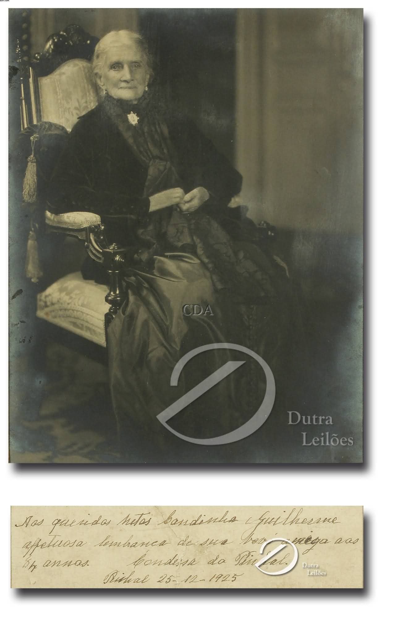 Fotografia de D. Ana Carolina Oliveira de Arruda Botelho de albúmen — Não identificado