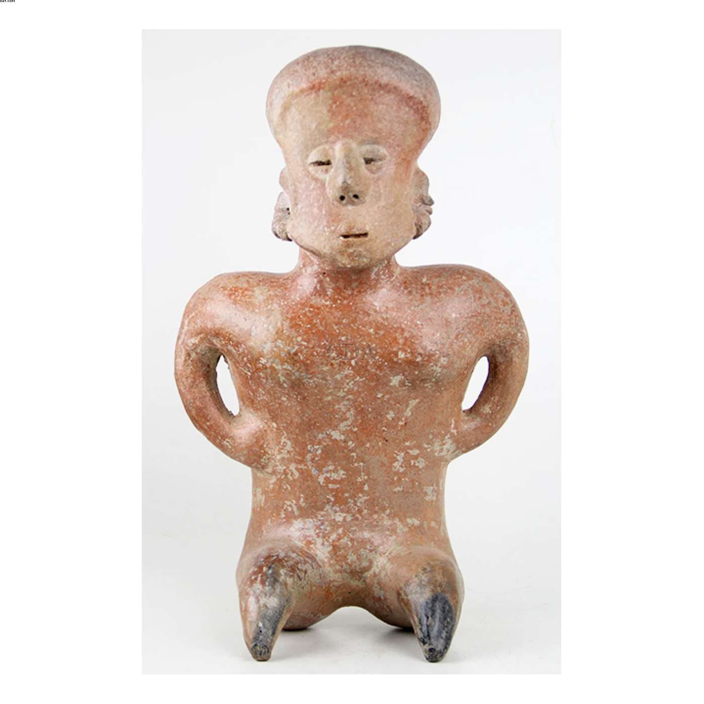 Escultura de cerâmica — Não identificado