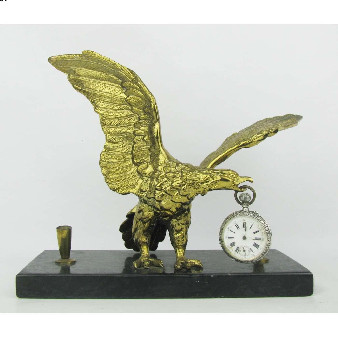 Porta canetas em metal dourado — Não identificado